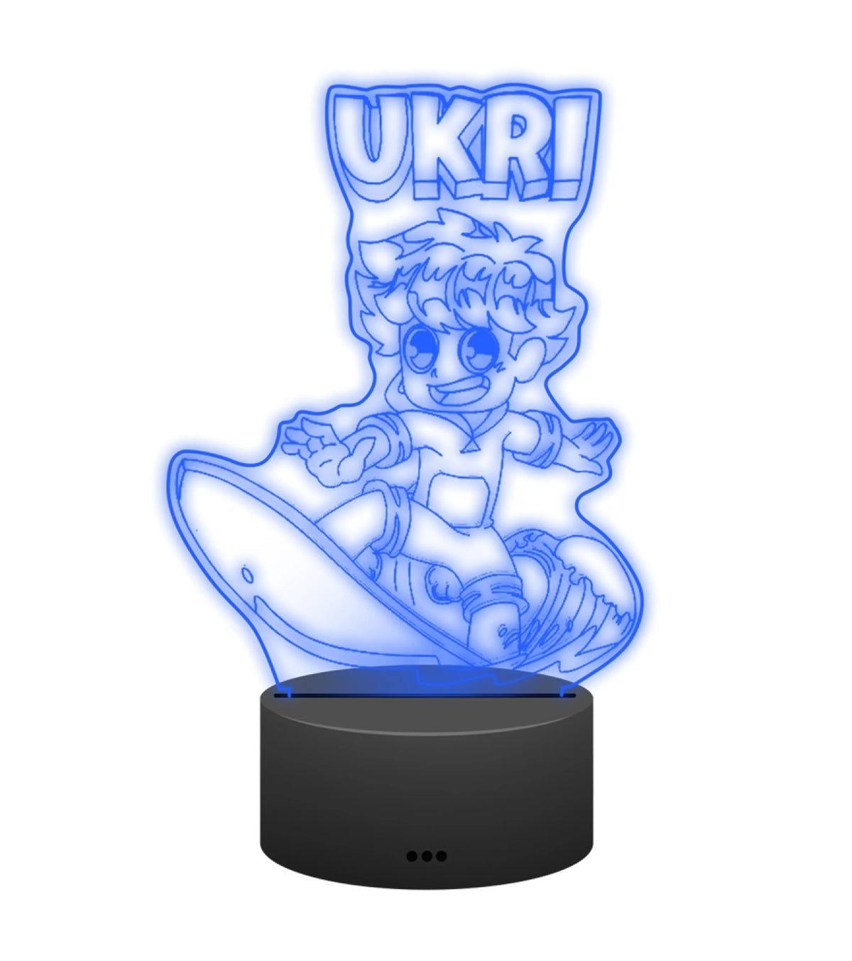 Ukri 3D LED Lampe in Blau leuchtend: Ukri beim Surfen auf der Welle als Gravur auf der Acrylplatte mit schwarzem LED-Sockel – Creator-Merch von semukri.de